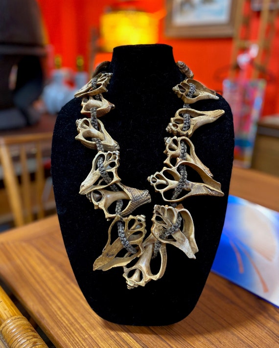 Naga Shell Necklace