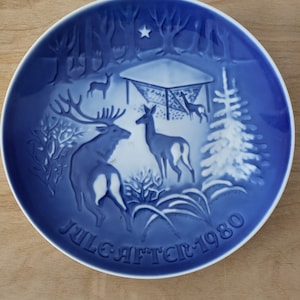 Bing & Grondahl Christmas Jul Plate 1980 Denmark Danmark Country Christmas, Jul i skoven Christmas in the Woods Lovely Deer in Winter Forest