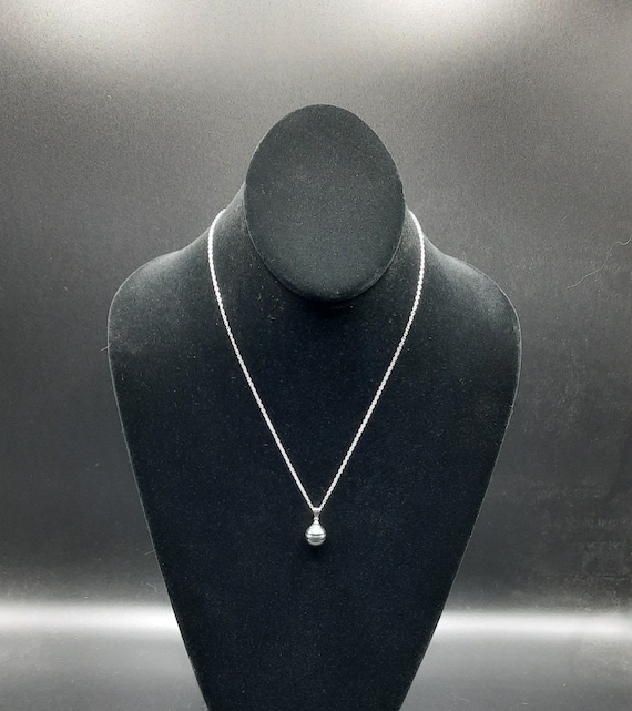 Tahitian pearl necklace and - Gem