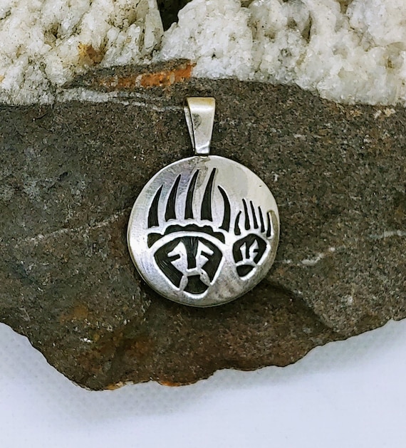 Genuine hopi necklace by - Gem Genuine hopi necklace by - Gem