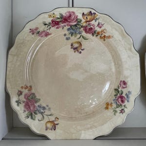 Lido WS George Canary 9” Dinner Plate Made USA
