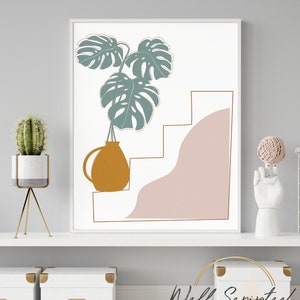Op de afbeelding: Abstracte kunstprint met een gestileerde groene plant in een bruine vaas op een roze en witte trap. De print heeft een minimalistische esthetiek en zou een geweldige aanvulling zijn op een modern huis.