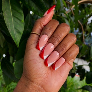 Santa Baby- press on nails