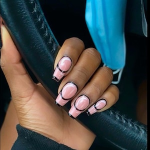 Cartoon- press on nails