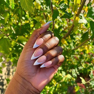 Classic French- press on nails