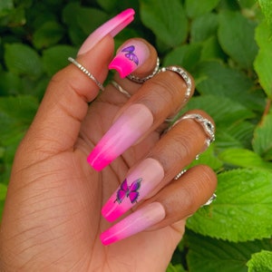 Nicki- Press on nails