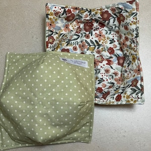 Green Floral Bowl Cozy