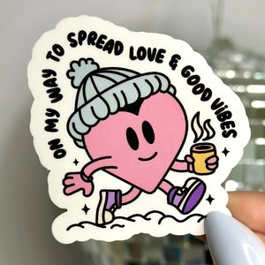 Adesivo per diffondere amore e buone vibrazioni, regali per l'amor proprio, adesivi per la salute mentale, regalo per un amico, adesivi impermeabili, adesivo per Kindle