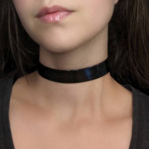 Black Patent Leather Choker Collar, Vegan Faux Leather Necklace, Shiny Gothic Choker, 90s Grunge Jewelry, Punk Necklace