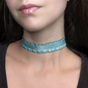 Mint Green Ruffle Choker, Frilly Victorian Choker, Kawaii Sweet Lolita Fashion, Coquette Ruffled Steampunk Necklace Dainty Fairycore Jewelry