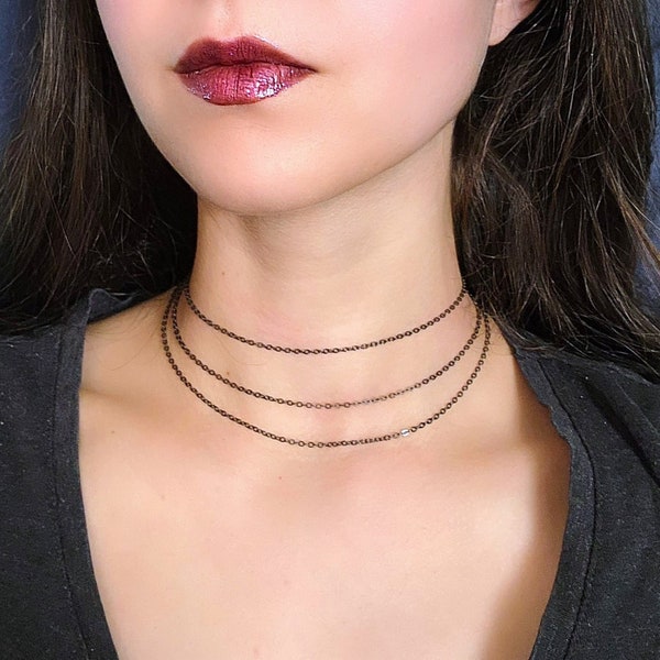 Warstwowy naszyjnik, gotycki cienki czarny łańcuszek choker, delikatny minimalistyczny naszyjnik, delikatny łańcuszek rolo, gotycki choker, biżuteria punkowa