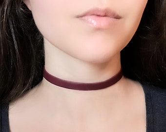 Dark Red Faux Leather Choker, Simple Goth Jewelry, Vegan Leather Necklace, Thin Collar Choker, 90s Grunge Necklace, Emo Punk Jewelry