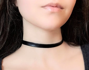 Black Leather Choker Collar Black Neck Tight Necklace 1pc Black