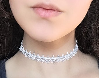 White Lace Choker, Dainty White Minimalist Necklace, Lacy Lolita Choker, Thin Bridal Lace Necklace, Boho Wedding