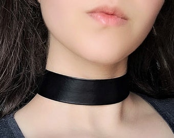 Black Leather Choker, Vegan Leather Necklace, Wide Collar Choker, Mall Goth Punk Jewelry, 90s Grunge Gothic Jewelry
