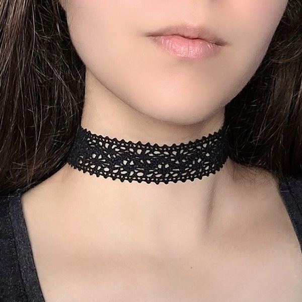 Wide Black Lace Choker, Boho Crochet Necklace, Victorian Lace Necklace, Gothic Jewelry, Lacy Goth Clothing