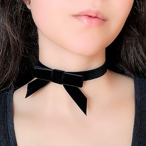 Black Velvet Choker, Gothic Lolita Bow Choker, Wide Victorian Choker, Coquette Bow Necklace, Cute Emo Mall Goth Jewelry