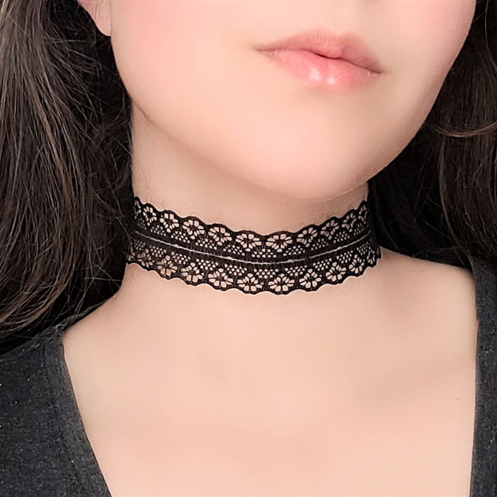 Victorian Choker Necklace, Black Scalloped Lace - Gothic Grace Inc