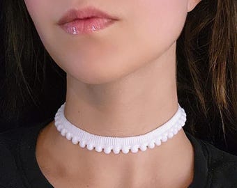 White Pompom Choker, Kidcore Kawaii Puffy Pom Pom Necklace, Sweet Lolita Fashion, Pastel Goth Necklace, Decora Harajuku Layering Jewelry