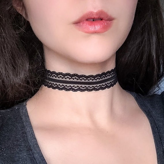 Goth girl best sale choker