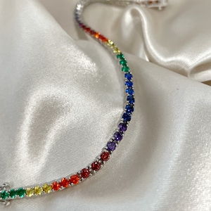 Regenbogen Tennis Armband, Silber Tennis Armband, Regenbogen Stein Armband, Sterling Silber, Zirkonia