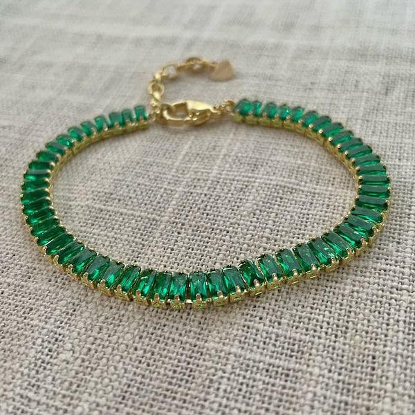 Emerald Tennis Bracelet, Emerald Baguette Tennis Bracelet, Baguette Cut Bracelet, Layering Bracelet , Gold Baguette Cut Bracelet