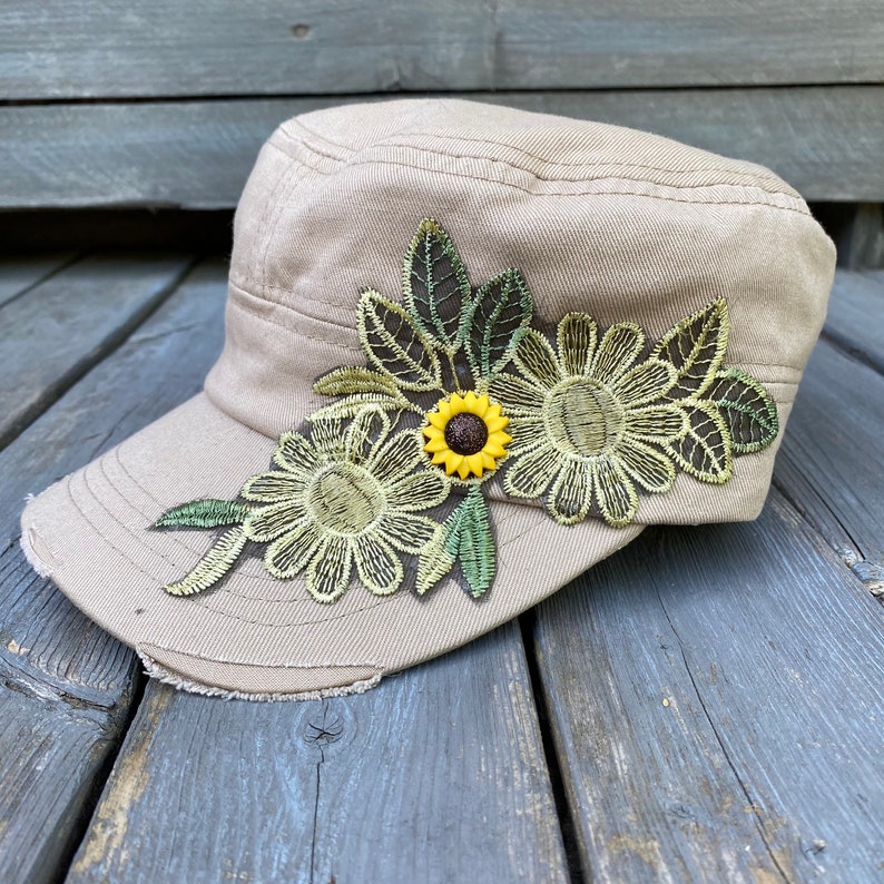 Distressed Cadet Hat Women Applique 