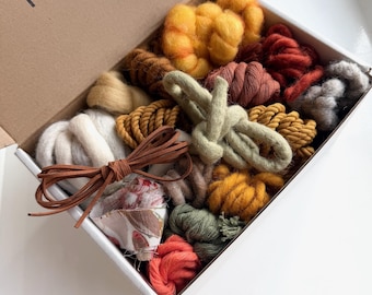 THE WEAVER’S BOX #016 | Spring Harvest | Destash Fiber Pack | 1.27 lbs | Assorted Yarns, Ropes, Fibers