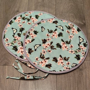 Sage Butterfly  Eco friendly Cotton Washable Reusable Aga Hob Lid Mat Pad Round Hob Cover With Straps
