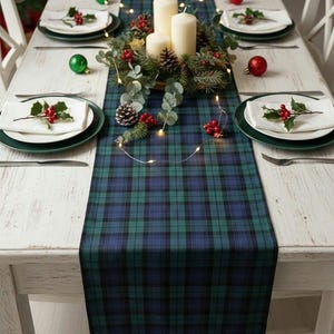 Från 70 till 500 cm BLACK WATCH Polyviskos Tartan Löpare Bordsunderlägg Servetter Marinblå Svart Grön Burns Night Rutig.