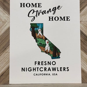 California Fine Art Print: Mapa de California con Fresno Nightcrawlers - Cryptid State Art 8x10 y 11x14 Prints