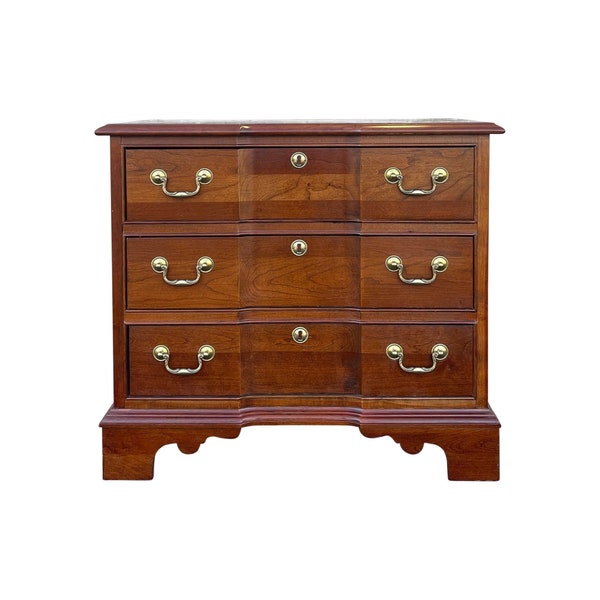 Late 20th Century Pennsylvania House Chippendale Cherry Block Front 3 Drawer Nightstand Chest