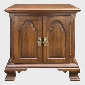 Vintage Pennsylvania House Chippendale Solid Cherry Commode Style Nightstand With Pocket Drawer
