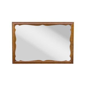 1960s Ethan Allen by Baumritter Heirloom Nutmeg Maple Scalloped Rectangular Wall Mirror