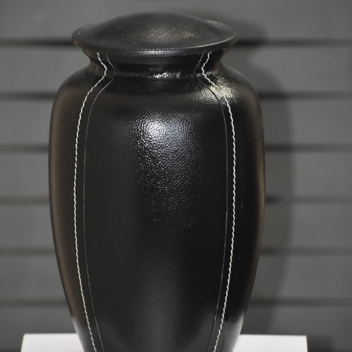 Urns for ashes adult- Funeral Brown Leather shops Large funeral urn for ashes of loved ones Size 10.5