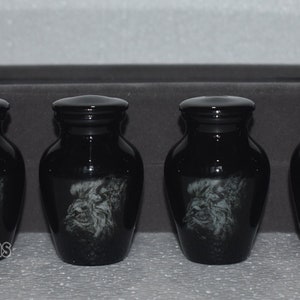 Metallurne für menschliche Asche, Erwachsene Bestattungs-Urne-personalisierte Gedenkurne, elegante Andenken-Urnen-männlich weibliche Urne für Asche 3 Cu. hinein.