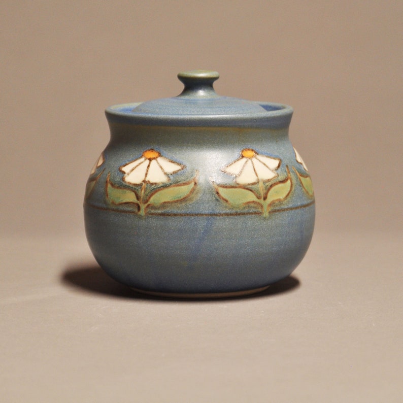 Arts and Crafts Inspired Covered Jar-Daisy Design in Blue Matte Glaze