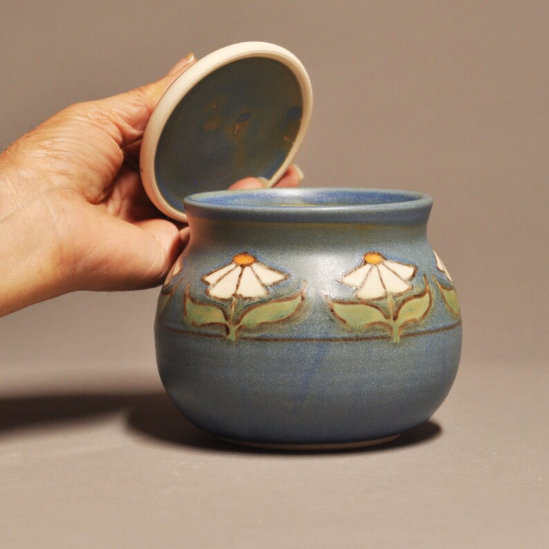 Arts and Crafts Inspired Covered Jar-Daisy Design in Blue Matte Glaze