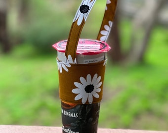 Bubble tea sleeve, Boba tea holder of coffee cup holder in Big Daisy print in mustard