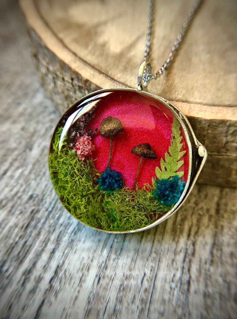 Real Mushroom Resin Necklace, Pendant with Green Moss, Red Statement Necklace, Forest Mushroom Necklace, Silver Fairy Necklace, Cottage Core image 2