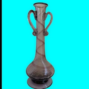 Vintage HandBlown Art Glass Purple Vase Handles 12&quot; Ribbed w Ribbon Swirl