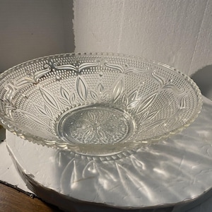 Vintage Federal Glass Hobnail Salad Fruit Bowl Scalloped Edge 10 1/2”