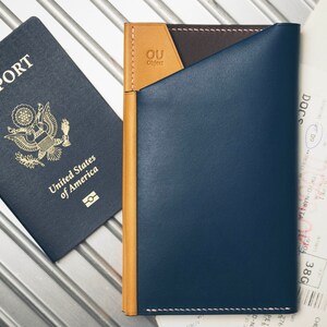 Vídeo tutorial de couro | Fazendo uma carteira de viagem moderna / carteira para passaporte / Artesanato / DIY / padrão PDF