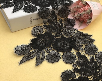 1 yard Gorgeous black Venise floral lace trim, suitable for black DIY dresses, corsets, belts, appliques, home decor sewing