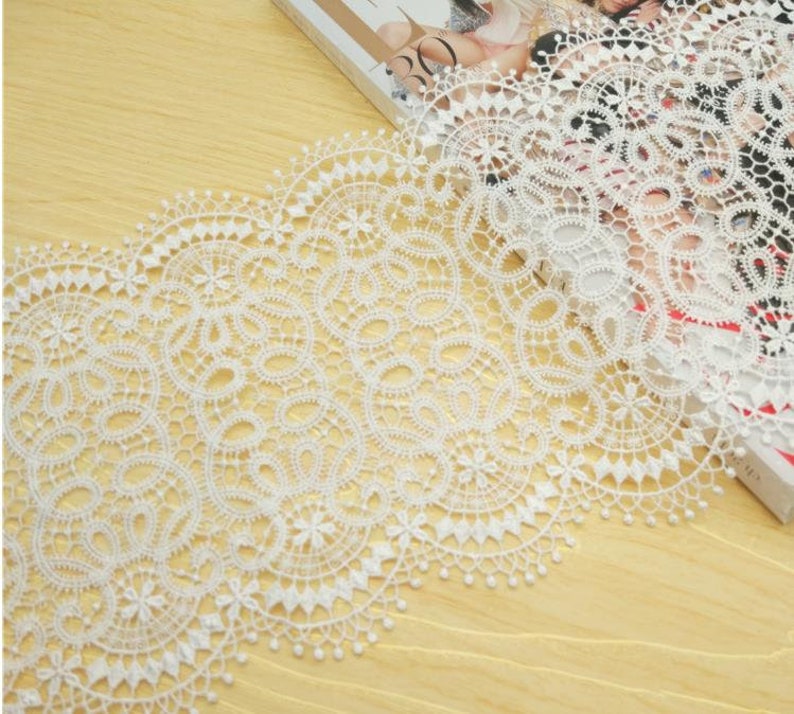 1 yard white scallop lace lace vintage lace decoration DIY sewing wedding bride handmade home decoration