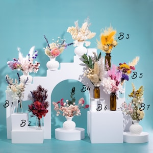 Kleiner Blumenstrauß mit Vase und Geschenkverpackung - Geschenk für Hochzeit und Geburtstag - Deko mit Getrockneten Blumen