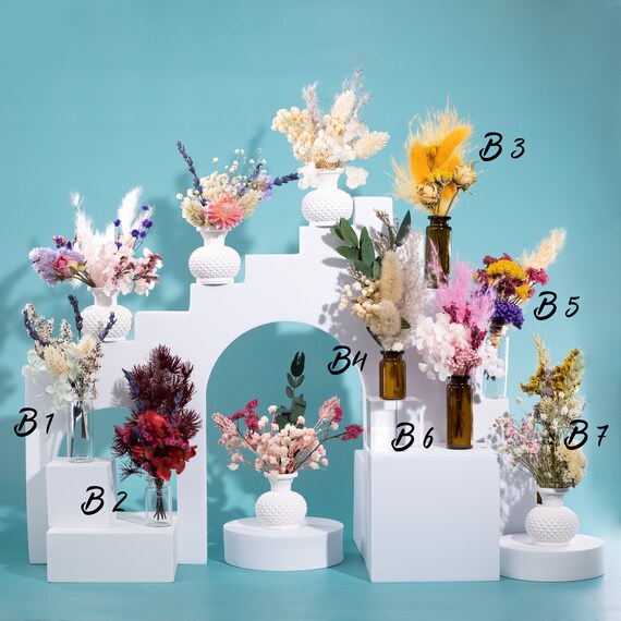 Kleiner Blumenstrauß mit Vase und Geschenkverpackung - Geschenk für Hochzeit und Geburtstag - Deko mit Getrockneten Blumen