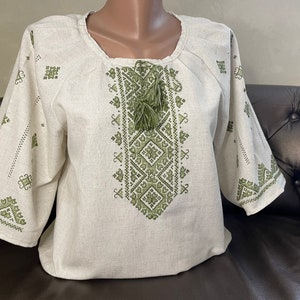 Handstickerei Vyshyvanka Frau – Ukrainische Bluse, Vyshyvanka Bluse, Vyshyvanka Kleid, Ukrainisches Kleid