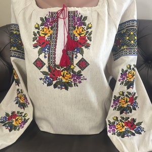 Spring Ukraine shirt - Embroidered shirt,Embroidered blouse,Peasant blouse,Vyshyvanka dress,Ukrainian clothing,Women vyshyvanka