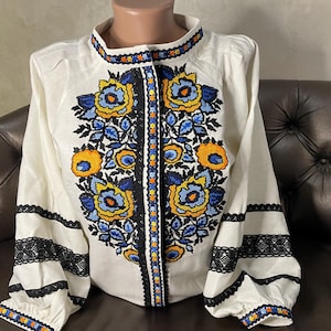 Vyshyvanka Woman – Ukrainische Bluse, Vyshyvanka Bluse, Vyshyvanka Kleid, Ukrainisches Kleid